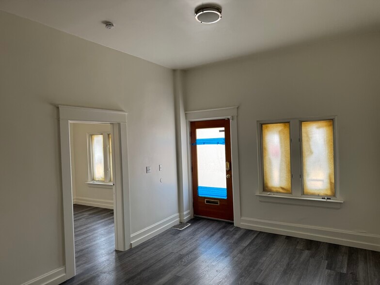 2850 Welton St, Denver, CO for lease - Interior Photo - Image 2 of 16