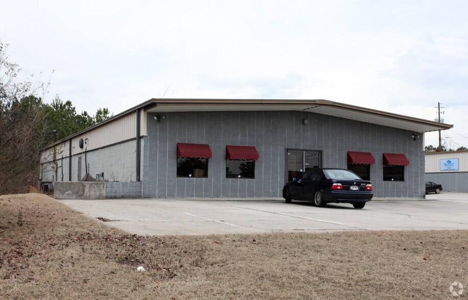 1112 Brett Dr SW, Conyers, GA 30094 Flex for Sale