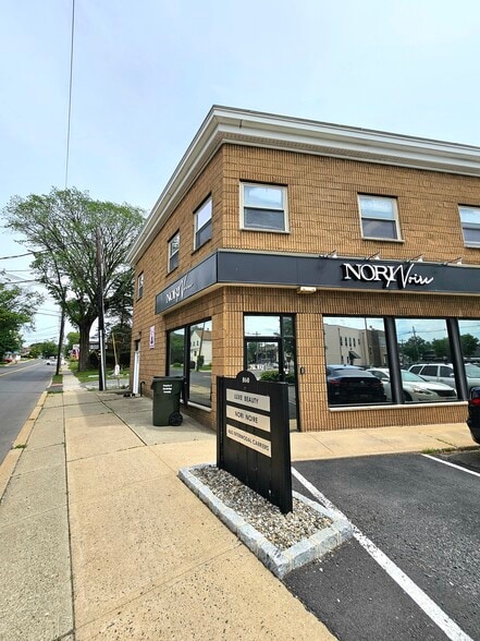 860 King Georges Rd, Fords, NJ for sale - Building Photo - Image 2 of 6