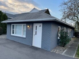 85 Ten Broeck Ave, Kingston NY - Convenience Store