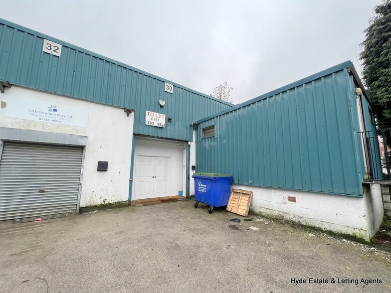 Albion St, Bury for lease - Primary Photo - Image 1 of 1