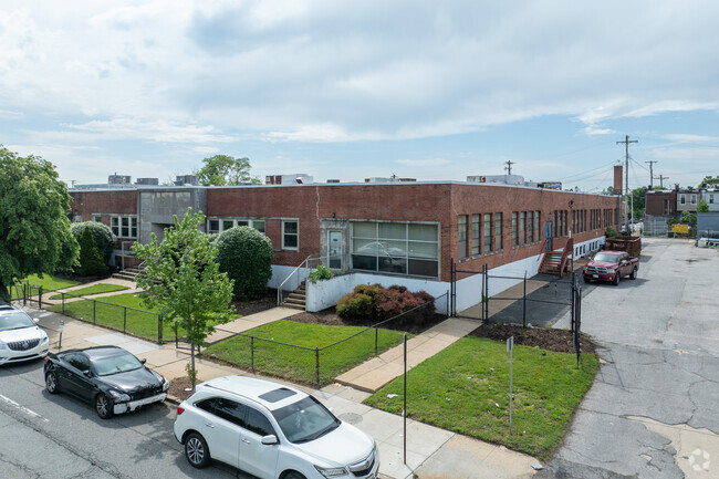 More details for 3021-3027 E Madison St, Baltimore, MD - Flex for Lease