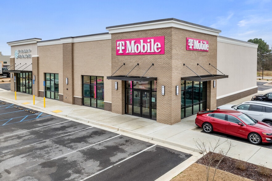 2032 Winchester Rd NE, Huntsville, AL for sale - Building Photo - Image 2 of 5