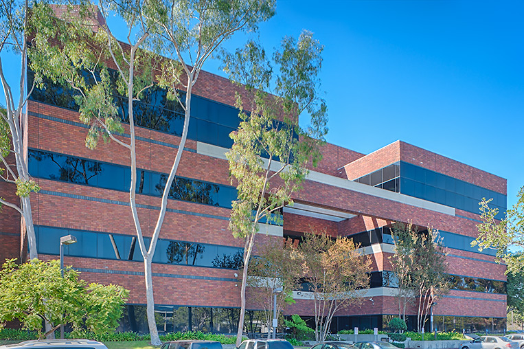 1225 W 190th St, Gardena, CA for lease Building Photo- Image 1 of 5