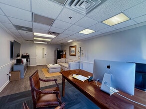 200 Westside Sq, Huntsville, AL for lease Interior Photo- Image 2 of 4