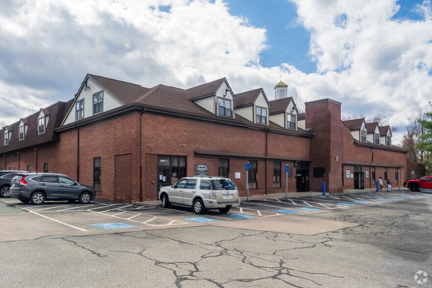 21 Spring St, Taunton, MA for sale - Primary Photo - Image 1 of 1