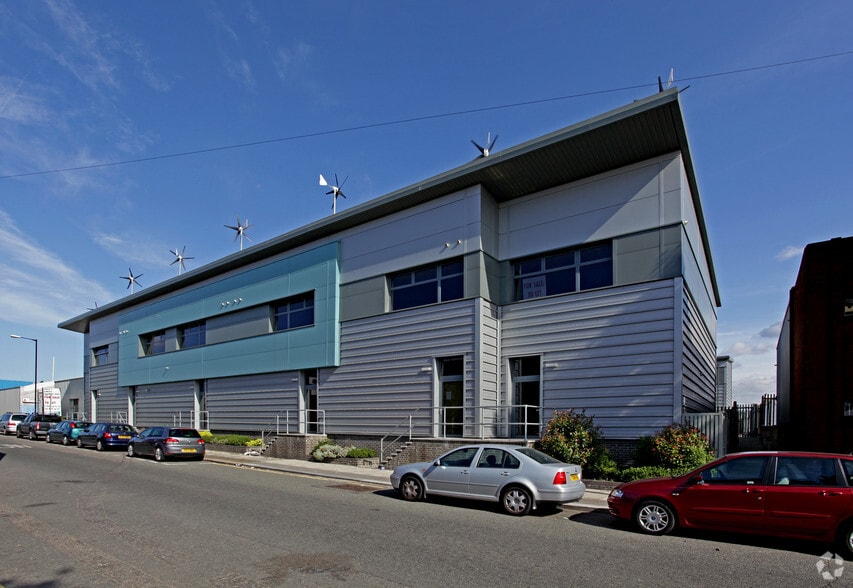 7 Whitby Ave, London for sale - Building Photo - Image 3 of 12