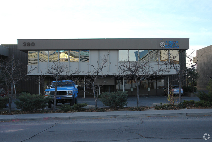 290 Brinkby Ave, Reno, NV for lease - Building Photo - Image 1 of 5