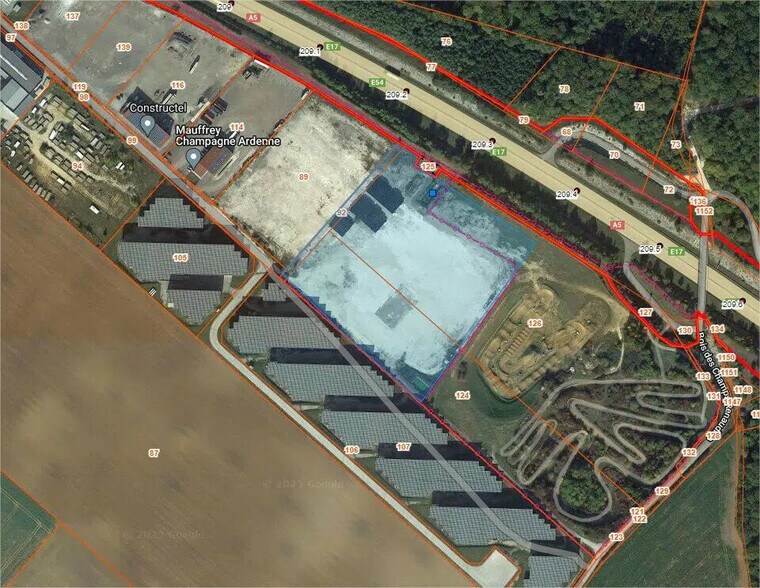 Land in Semoutiers-Montsaon for sale - Primary Photo - Image 1 of 1