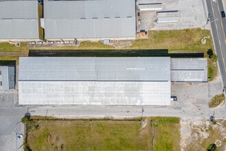 1301 W Dr Martin Luther King Jr Blvd, Plant City, FL - aerial  map view