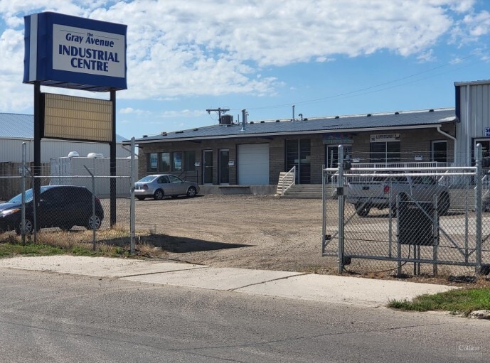 509 Gray Av, Saskatoon, SK for lease - Primary Photo - Image 1 of 6