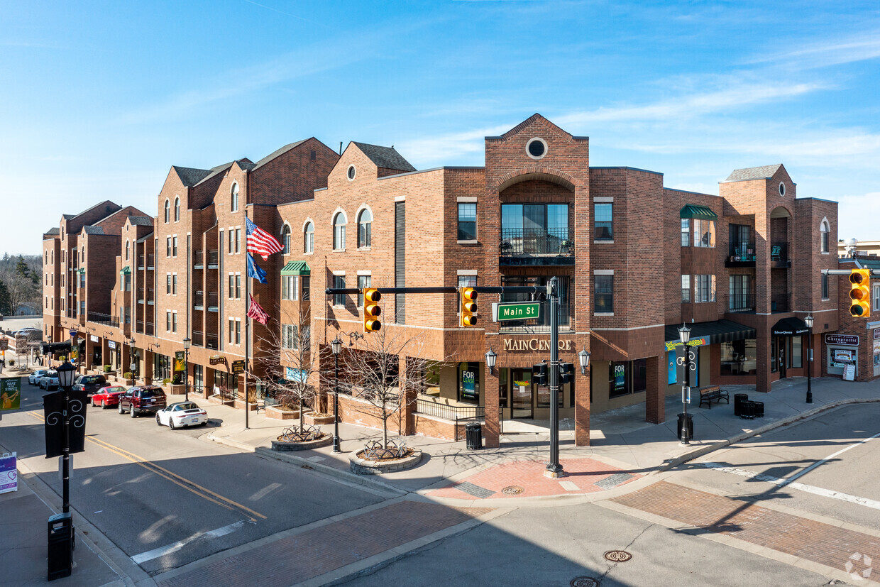 150 Maincentre, Northville, MI for lease Building Photo- Image 1 of 10