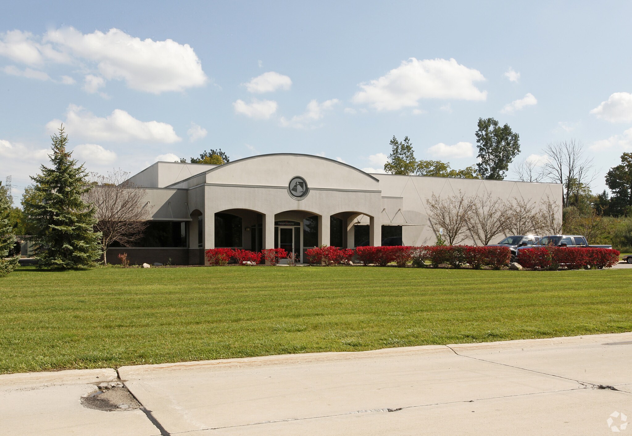 29706 West Tech Dr, Wixom, MI for lease Primary Photo- Image 1 of 5