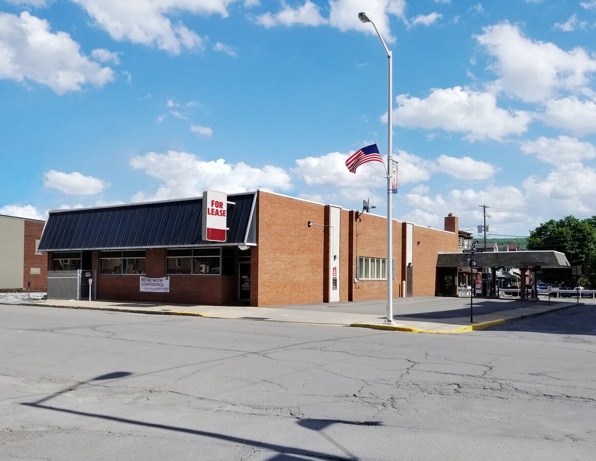 302-308 E Independence St, Shamokin, PA 17872 - Office/Retail for Lease ...