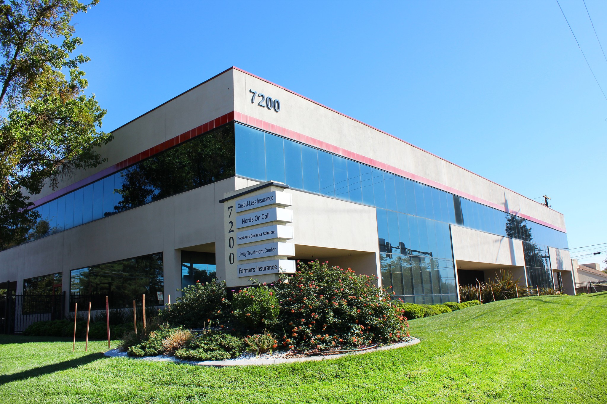 7200 Fair Oaks Blvd, Carmichael, CA for sale Building Photo- Image 1 of 1