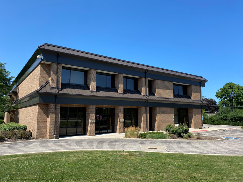 1040 W Northwest Hwy, Mount Prospect, IL for sale - Building Photo - Image 1 of 10