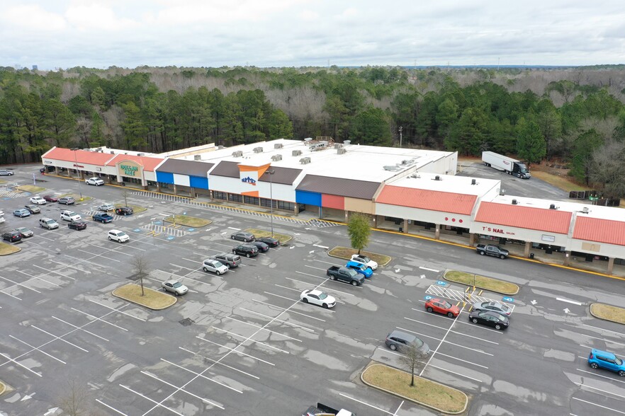 2221-2273 Charleston Hwy, Cayce, SC for lease - Building Photo - Image 1 of 5