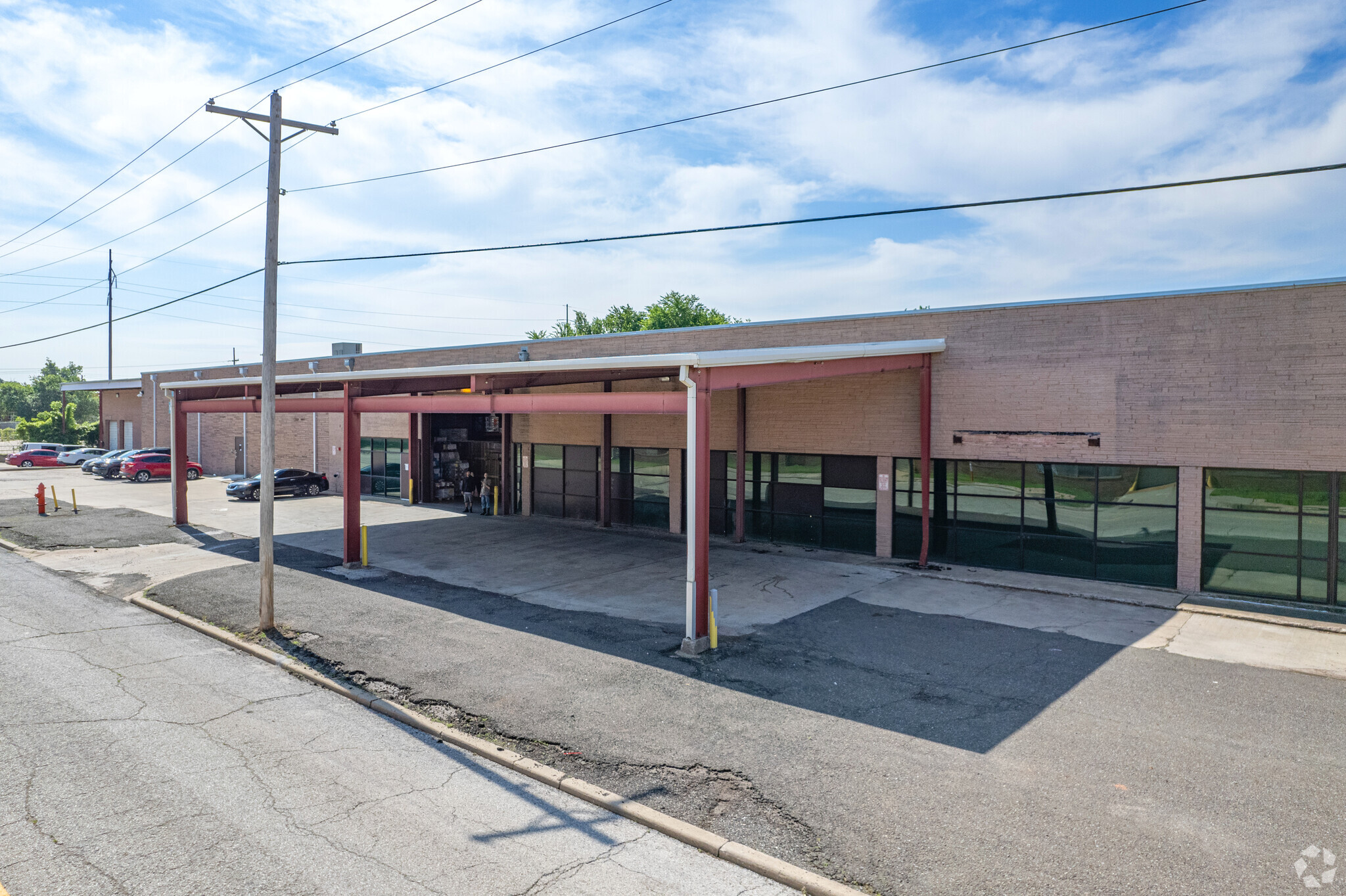 820 SW 3rd St, Oklahoma City, OK for lease Primary Photo- Image 1 of 8