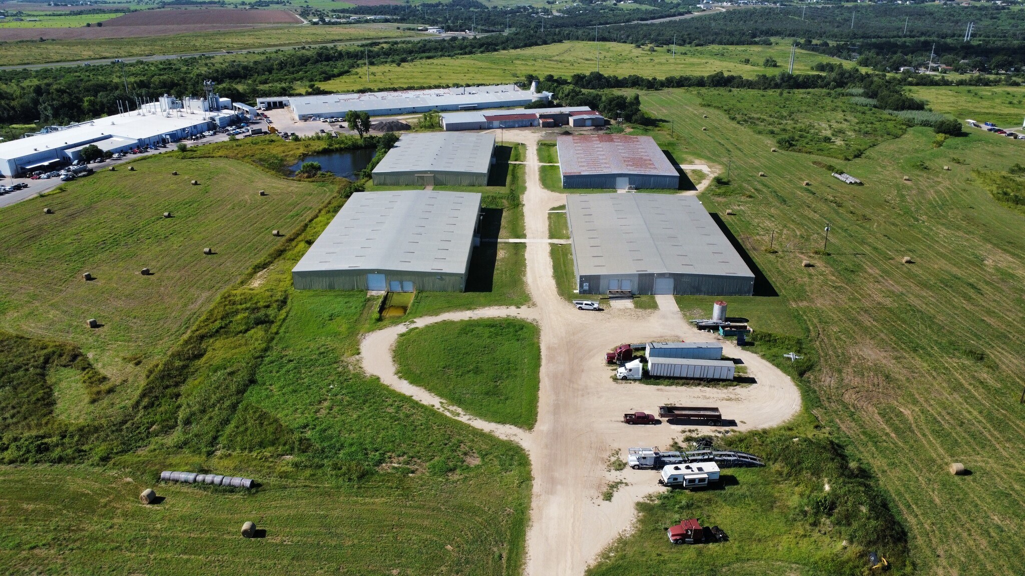 Taylor Light Industrial Park portfolio of 6 properties for sale on LoopNet.com Building Photo- Image 1 of 6