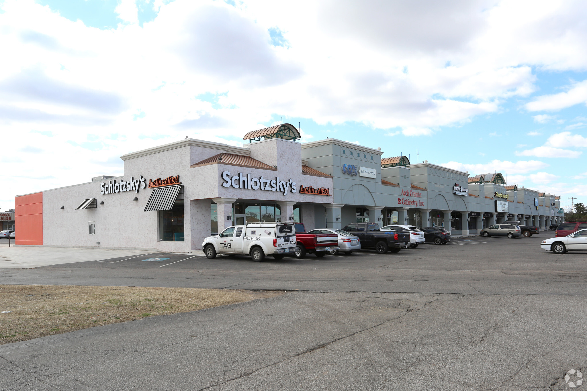 3300 S Broadway, Edmond, OK for lease Primary Photo- Image 1 of 11