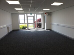 Livingstone Rd, Hessle for lease Interior Photo- Image 2 of 2