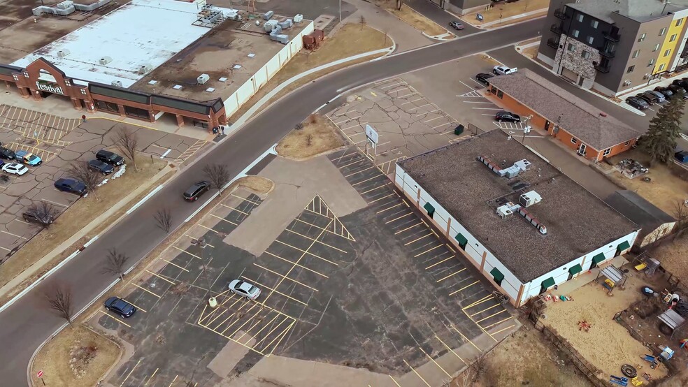 9012 Griggs Ave, Circle Pines, MN for lease - Commercial Listing Video - Image 2 of 4