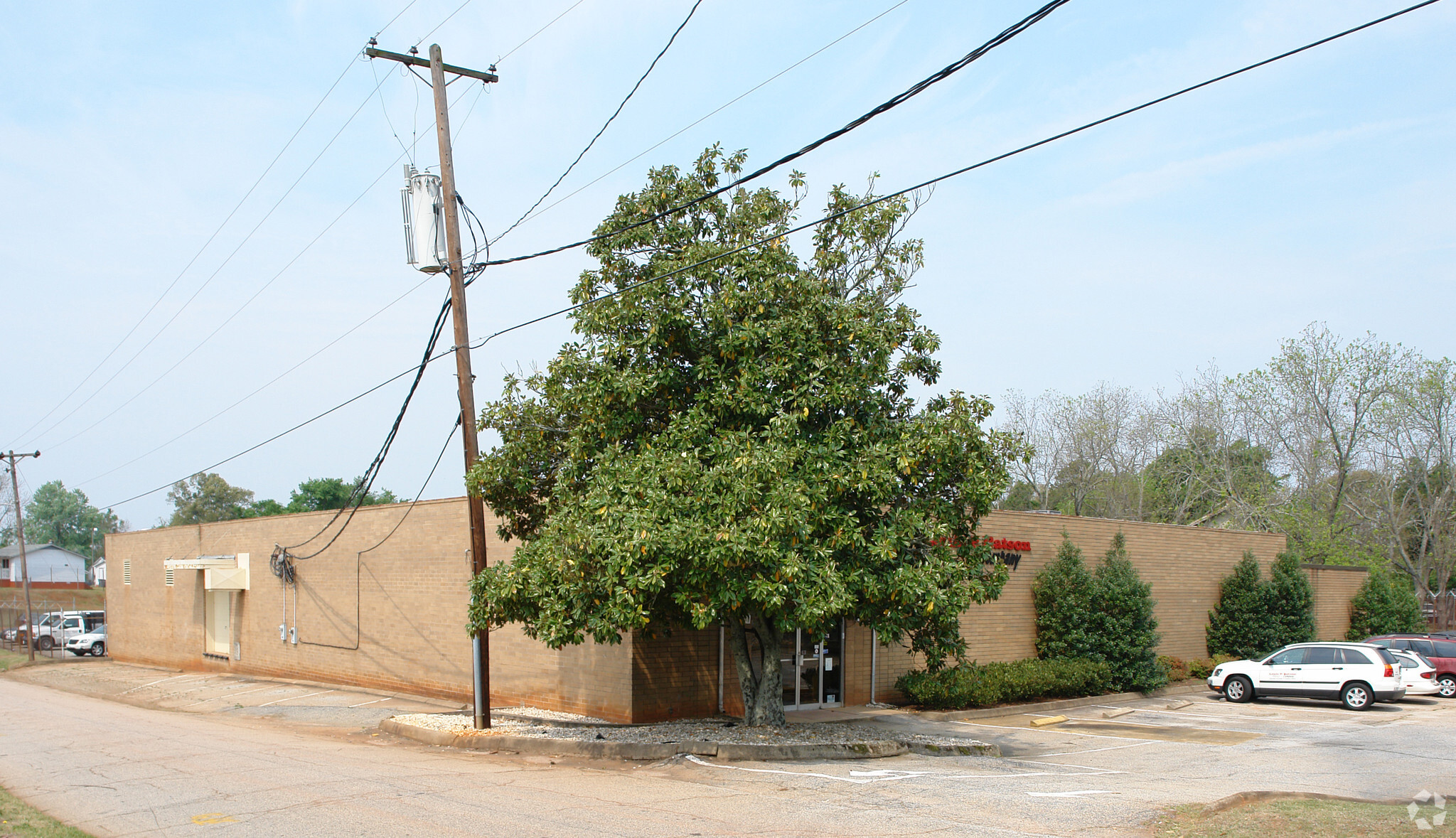 1 Club Rd, Greenville, SC for lease Primary Photo- Image 1 of 4