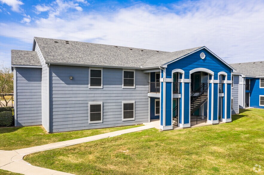 905 N Loop 499, Harlingen, TX for sale - Primary Photo - Image 1 of 1