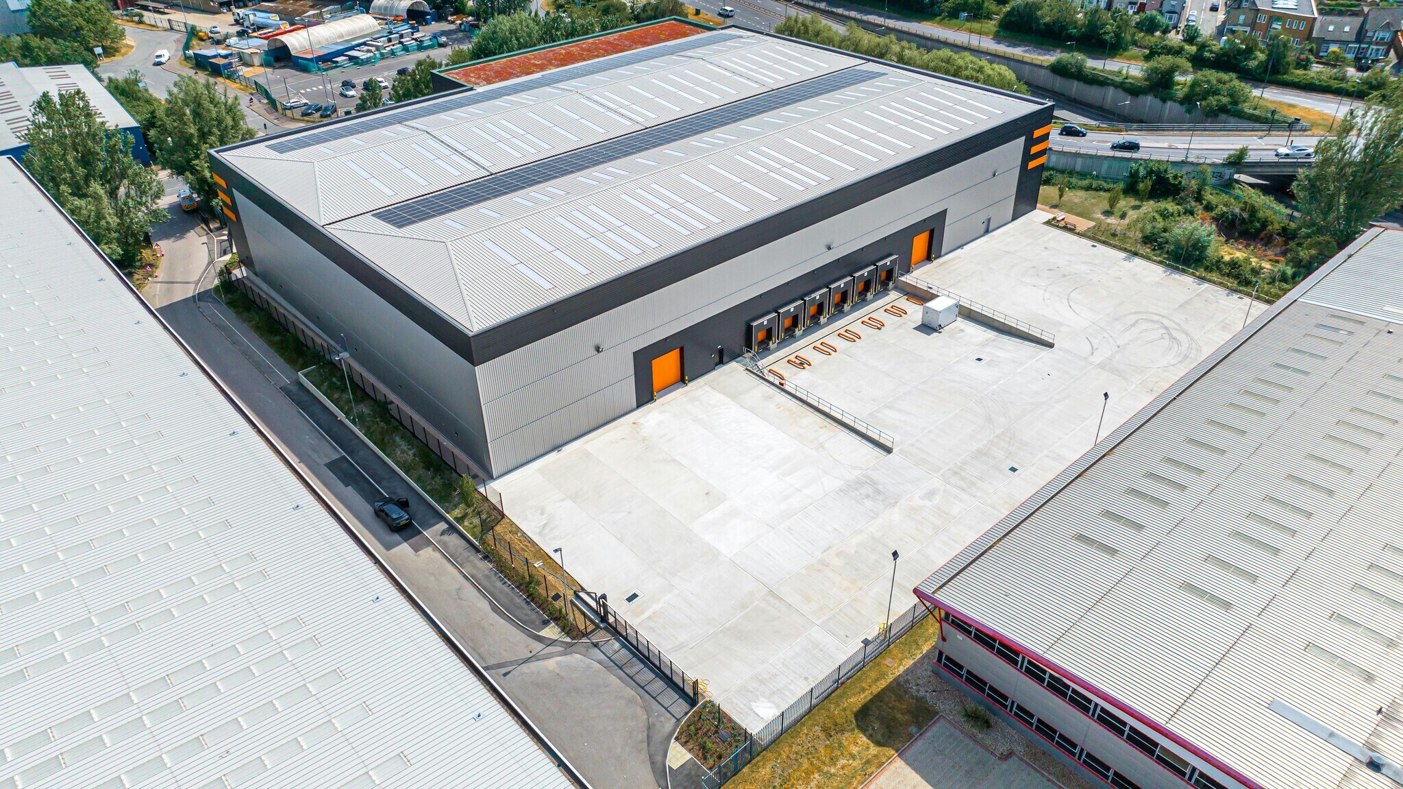 1 Church Manorway, Erith for lease Building Photo- Image 1 of 18