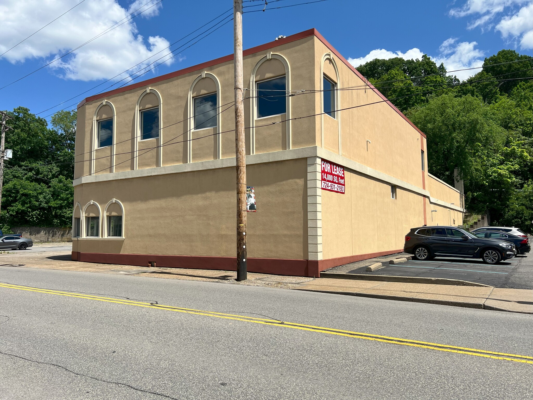 528 E Main St, Carnegie, PA for lease Building Photo- Image 1 of 10