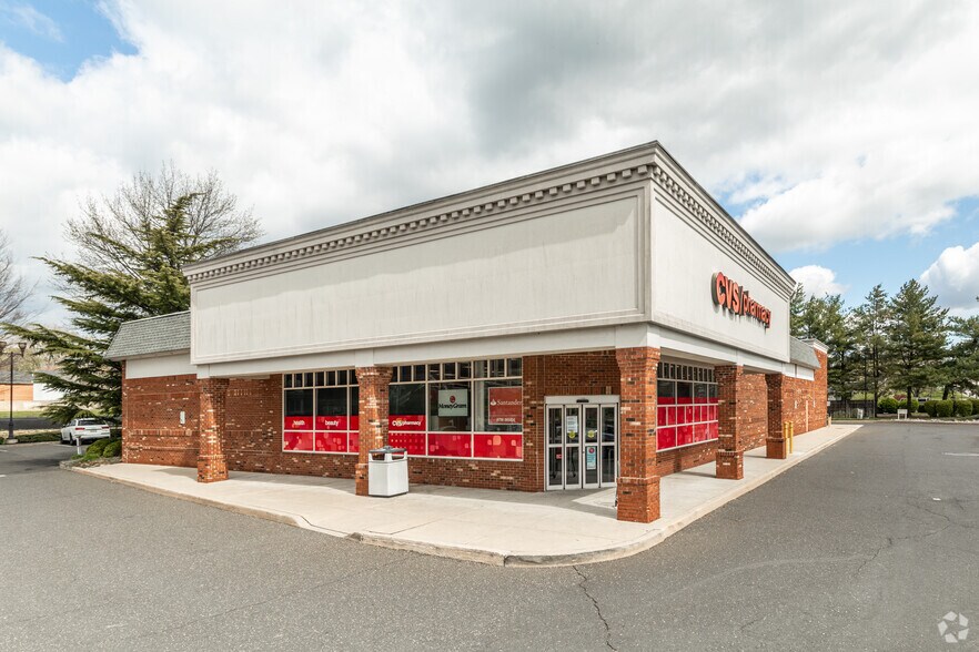 1799 DeKalb Pike, Blue Bell, PA for sale - Primary Photo - Image 1 of 1