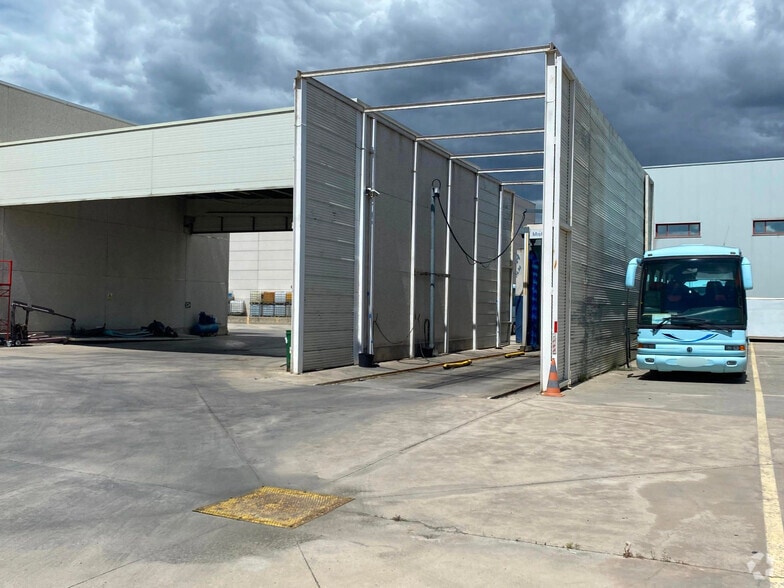 Industrial in Getafe, Madrid for sale - Building Photo - Image 2 of 13