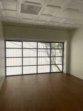 1303 Avocado Ave, Newport Beach, CA for lease Interior Photo- Image 1 of 2