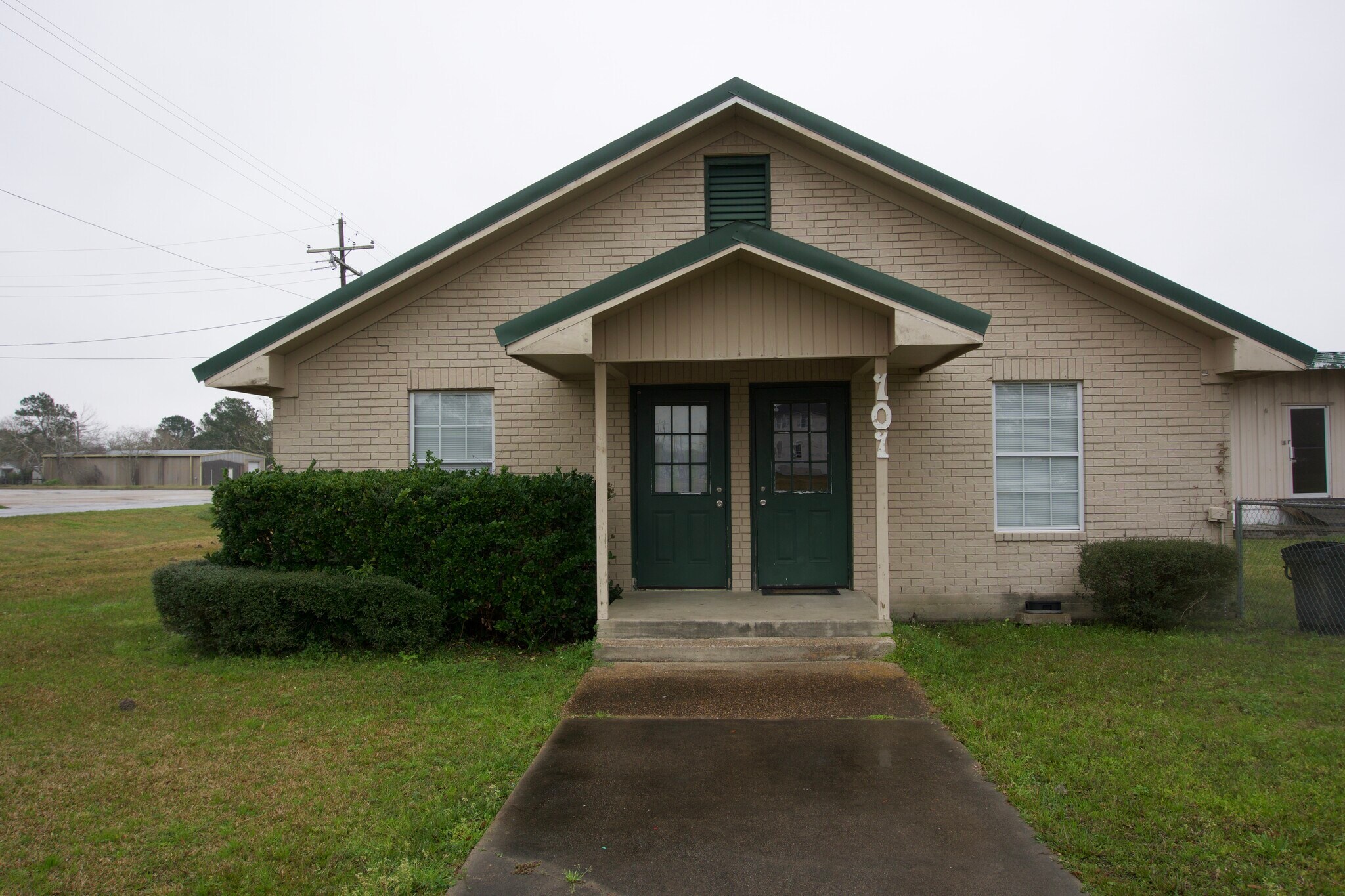 101 Tower St, Anahuac, TX for sale Building Photo- Image 1 of 1