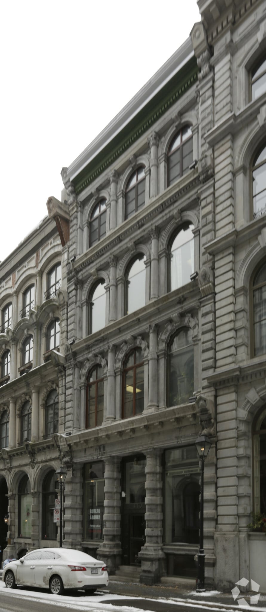 440 Rue Sainte-Hélène, Montréal, QC for lease Building Photo- Image 1 of 14