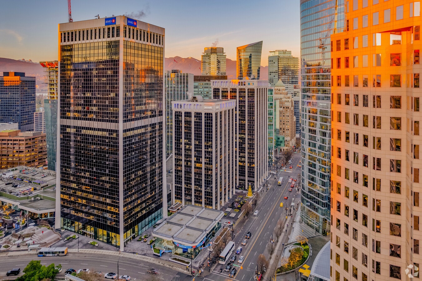 555 Burrard St, Vancouver, BC V7X 1M8 555 Burrard St, Vancouver, BC V7X 1M8