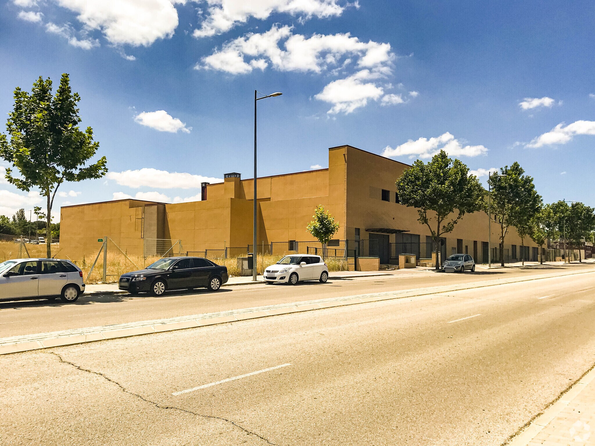 Avenida Ermita de San Juan, 54, Navalcarnero, Madrid for sale Primary Photo- Image 1 of 1