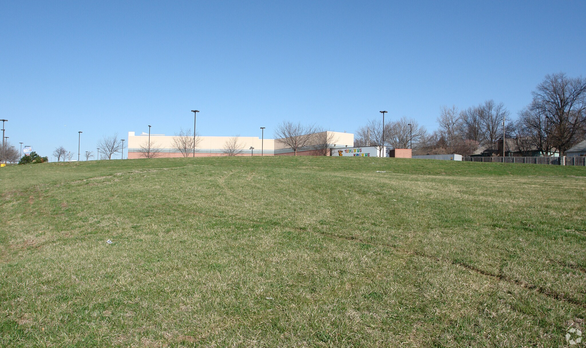 14460 E Us-40 Hwy, Independence, MO for sale Primary Photo- Image 1 of 1