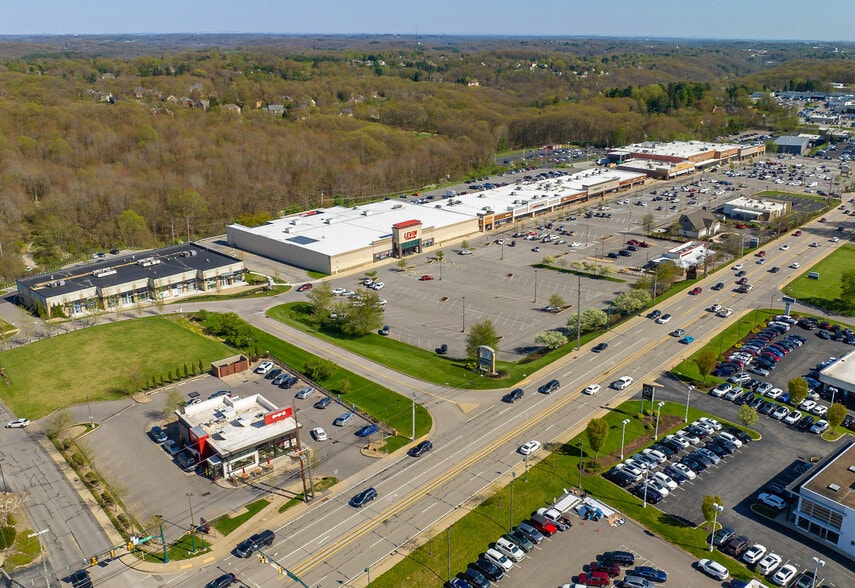 10574-10650 Perry Hwy, Wexford, PA for lease - Building Photo - Image 3 of 21