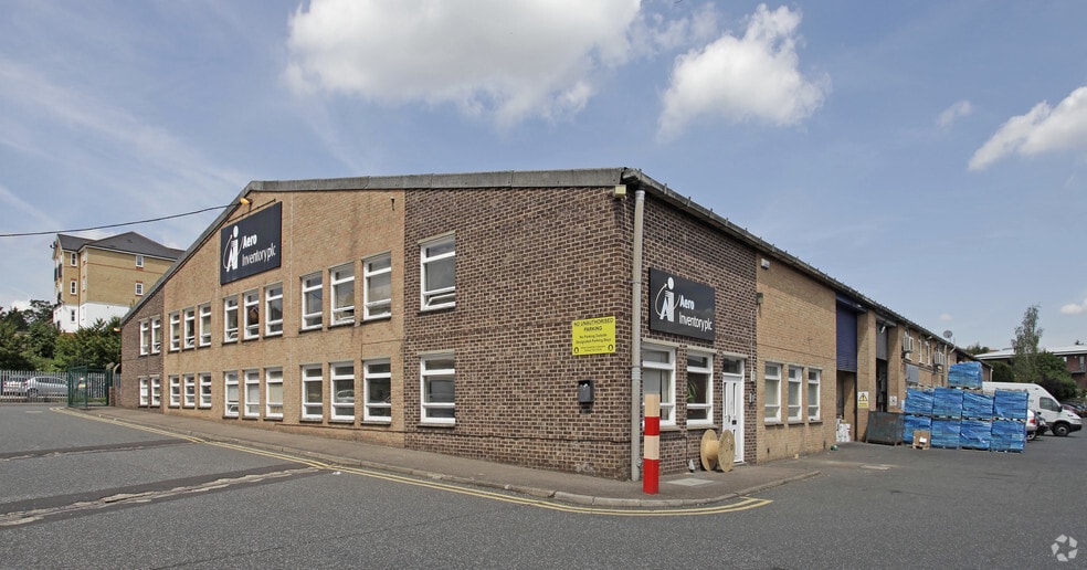 63-67 Lancaster Rd, Barnet for sale - Primary Photo - Image 1 of 1