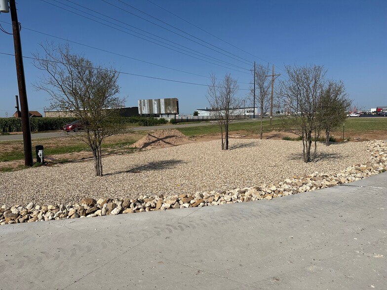 311 County 7200 rd, Lubbock, TX for lease - Building Photo - Image 2 of 28