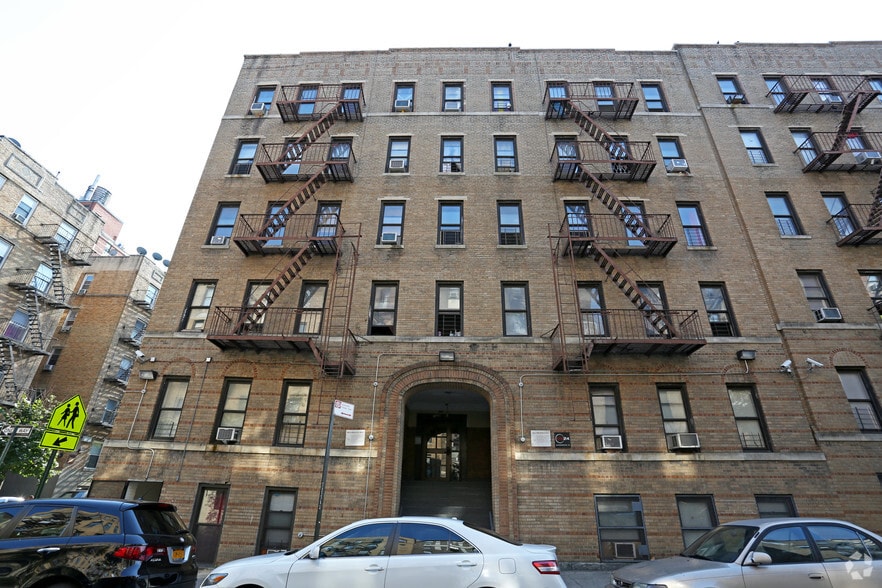 72-74 Ellwood St, New York, NY for sale - Building Photo - Image 3 of 4