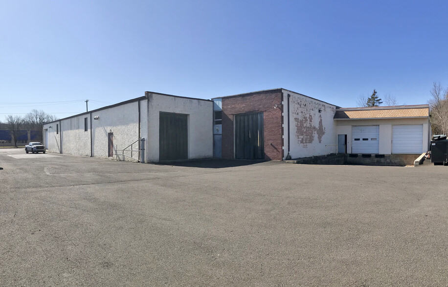 1085 Industrial Blvd, Southampton, PA for sale - Building Photo - Image 2 of 23