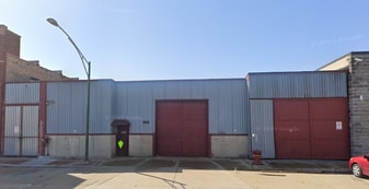 4429 W Kinzie St, Chicago IL - Warehouse