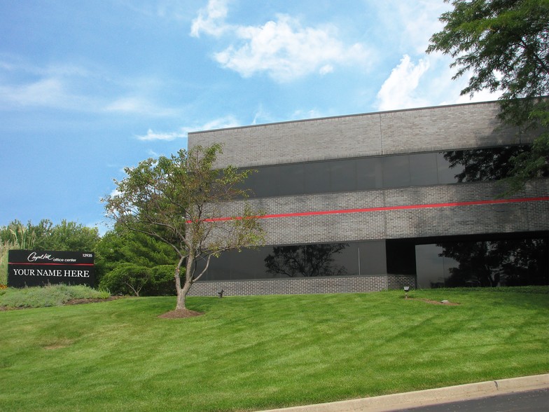 12935 N Outer Forty Rd, Saint Louis, MO for lease - Building Photo - Image 3 of 11