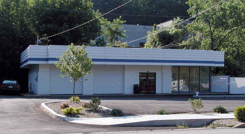 545 Rodi Rd, Pittsburgh, PA for sale - Building Photo - Image 2 of 6