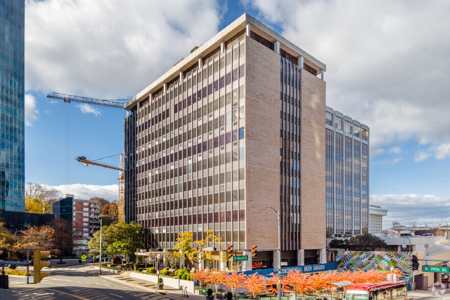 1901 N Fort Myer Dr, Arlington, VA for lease - Building Photo - Image 1 of 5