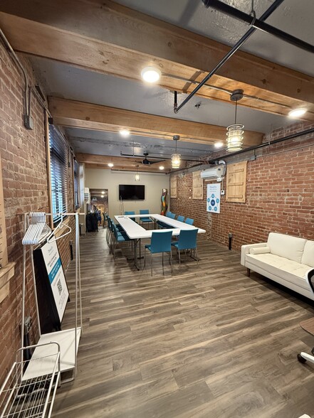 6 Main Street Ext, Plymouth, MA for lease - Interior Photo - Image 2 of 23