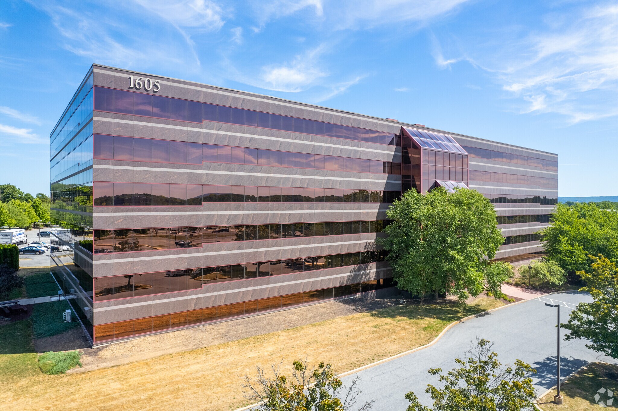 1605 N Cedar Crest Blvd, Allentown, PA 18104 Roma Corporate Center