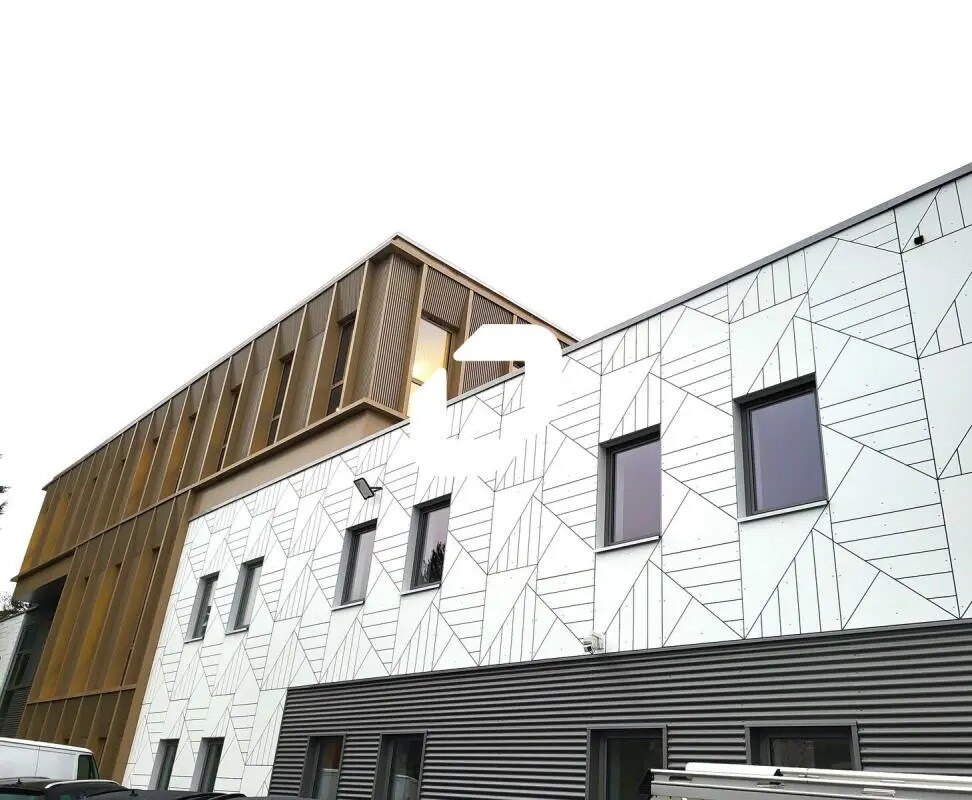 Office in Marcq-en-Baroeul for lease Building Photo- Image 1 of 8